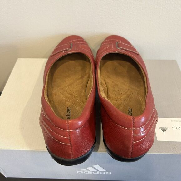 Naturalizer Neville Red Leather Loafers Comfortable Slip-On Flats Size 7M Read - Picture 4 of 9